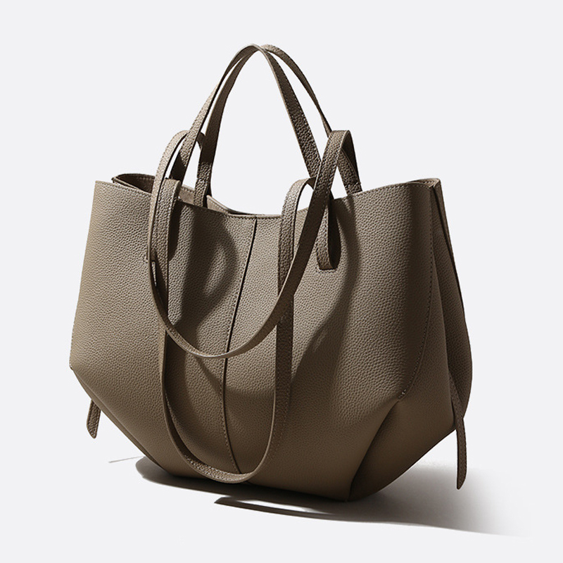 Fashionable Tote Bag