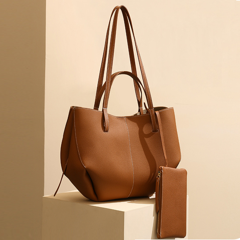 Fashionable Tote Bag